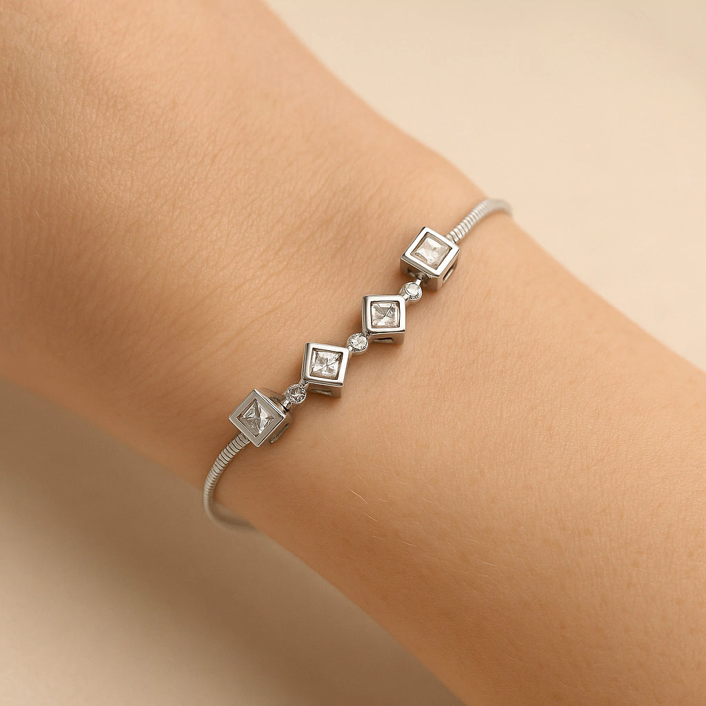 Pulseira Cubos de Prata e Pedraria
