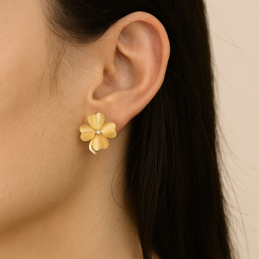 Brinco Flor Dourada com Pedraria