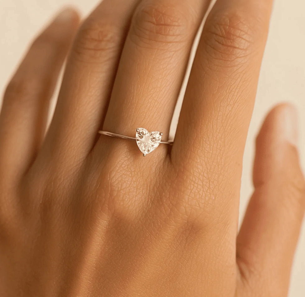 Anel Apaixonado com Pedraria